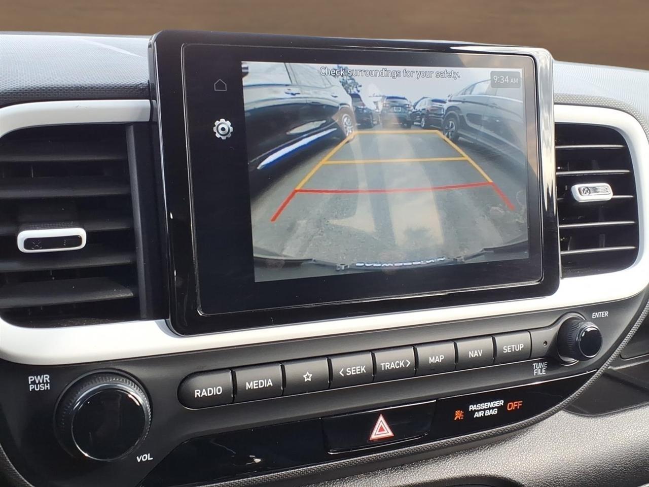 Hyundai Venue Limited IVT 2025