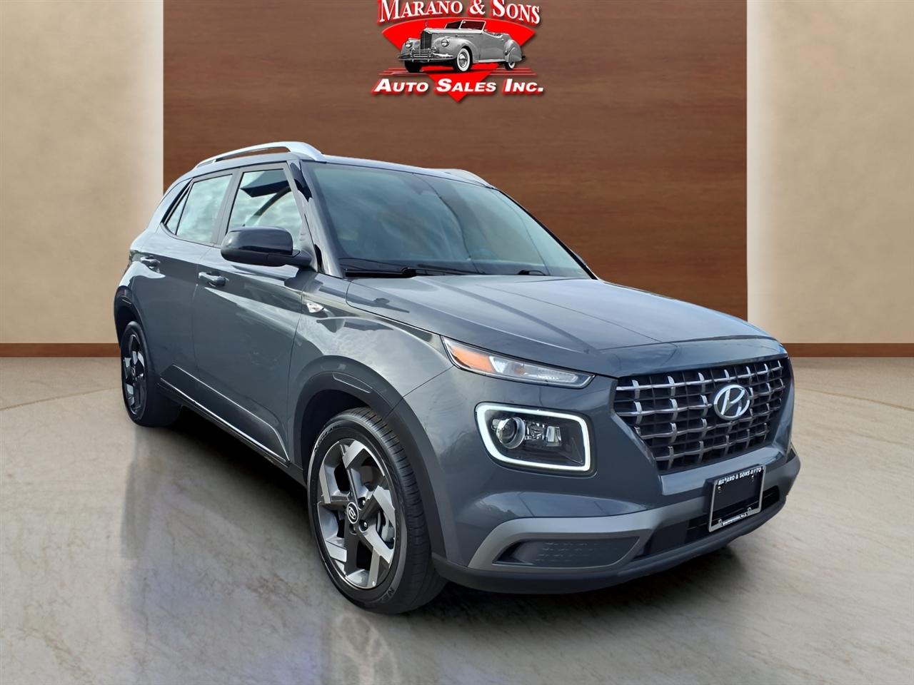Hyundai Venue Limited IVT 2025