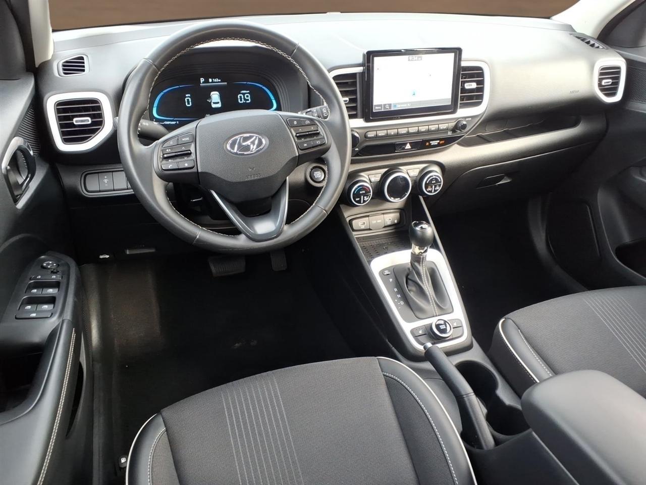 Hyundai Venue Limited IVT 2025