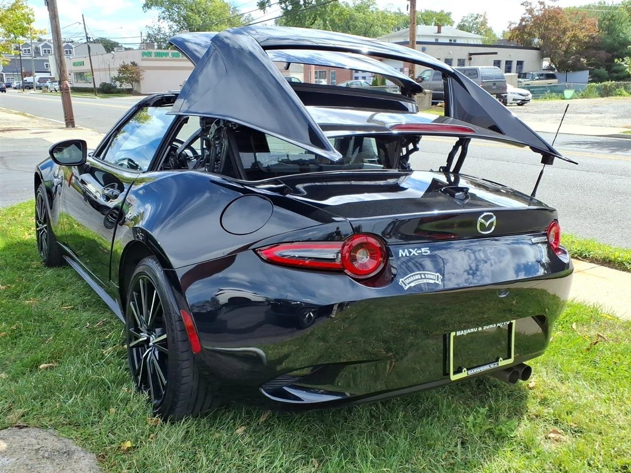 Mazda MX-5 Miata RF Grand Touring Auto 2025
