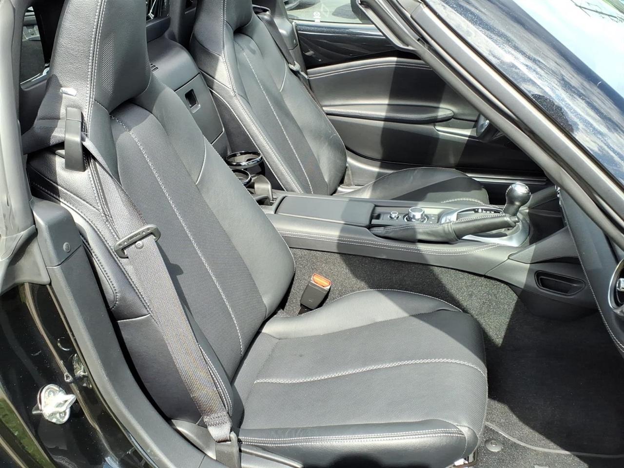 Mazda MX-5 Miata RF Grand Touring Auto 2025