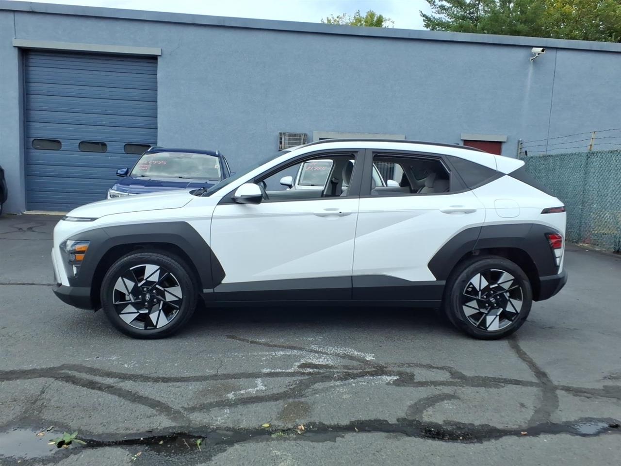 Hyundai Kona SEL FWD 2024