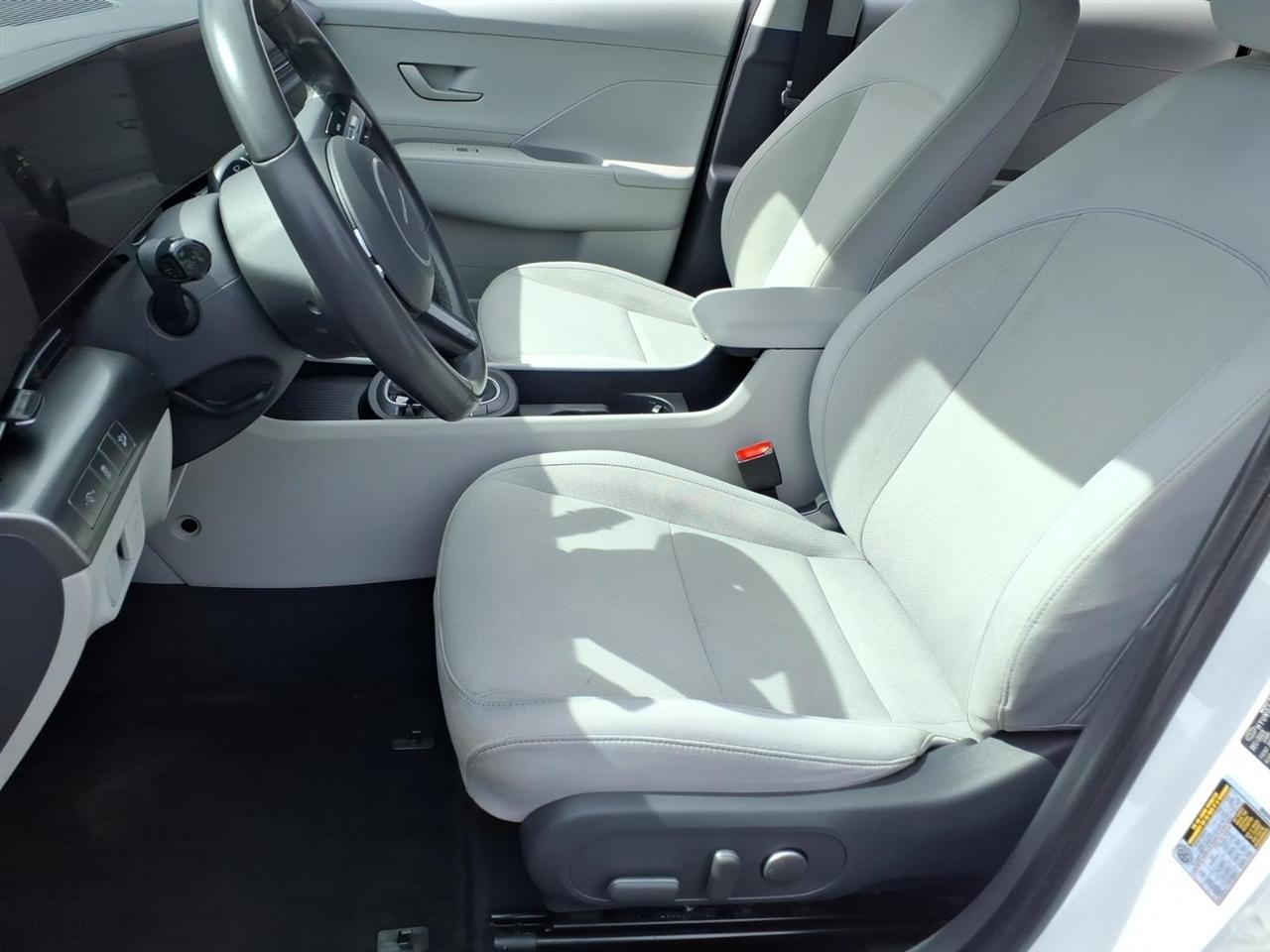 Hyundai Kona SEL FWD 2024