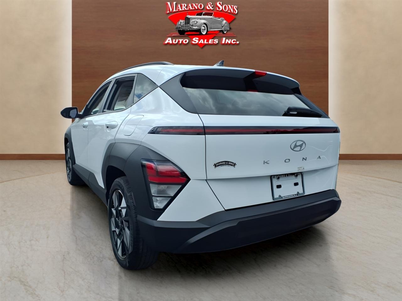 Hyundai Kona SEL FWD 2024