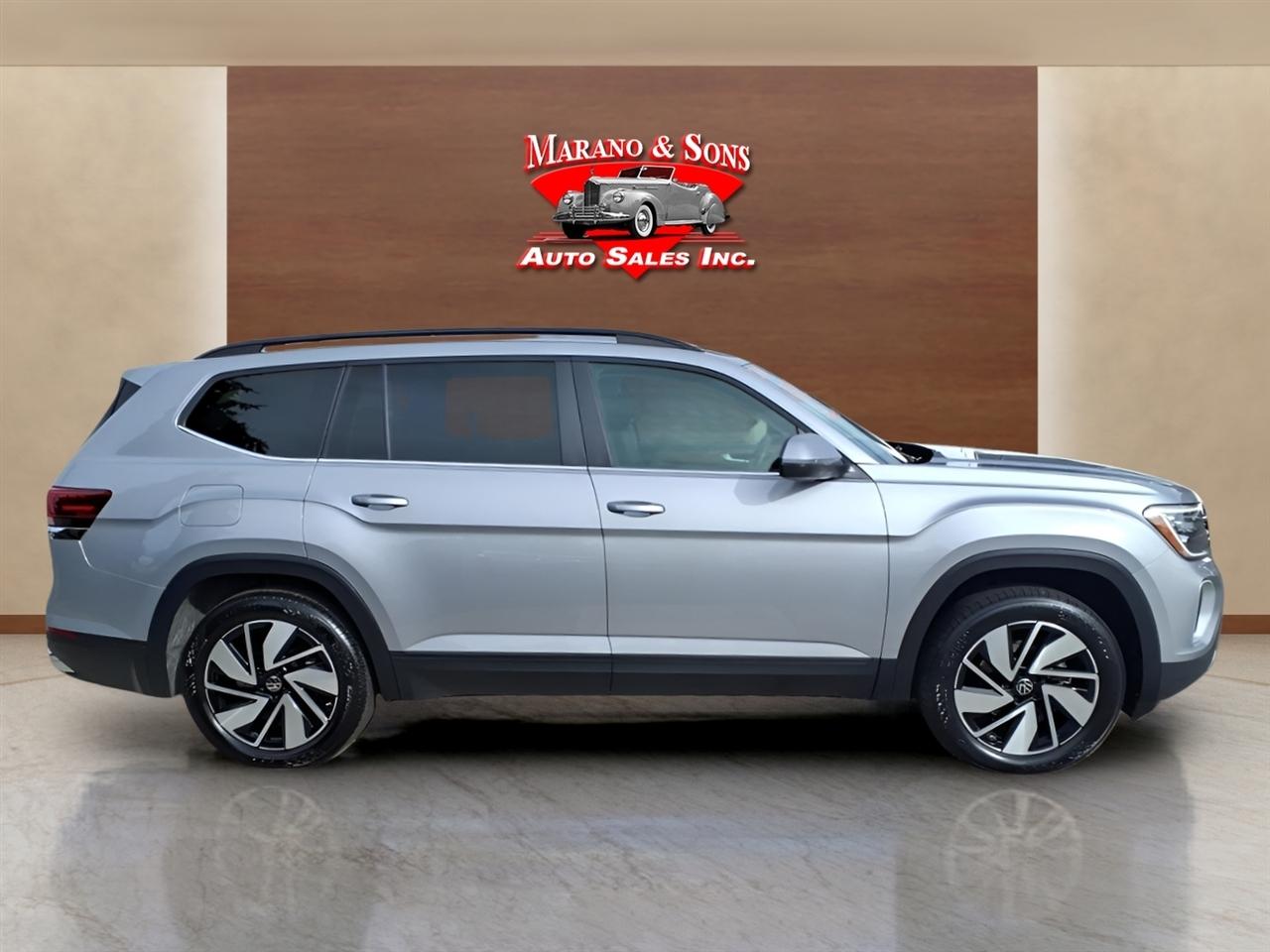 Volkswagen Atlas 2.0T SE w/Technology 4MOTION 2026
