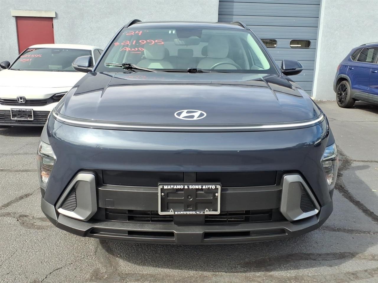 Hyundai Kona SEL AWD 2024