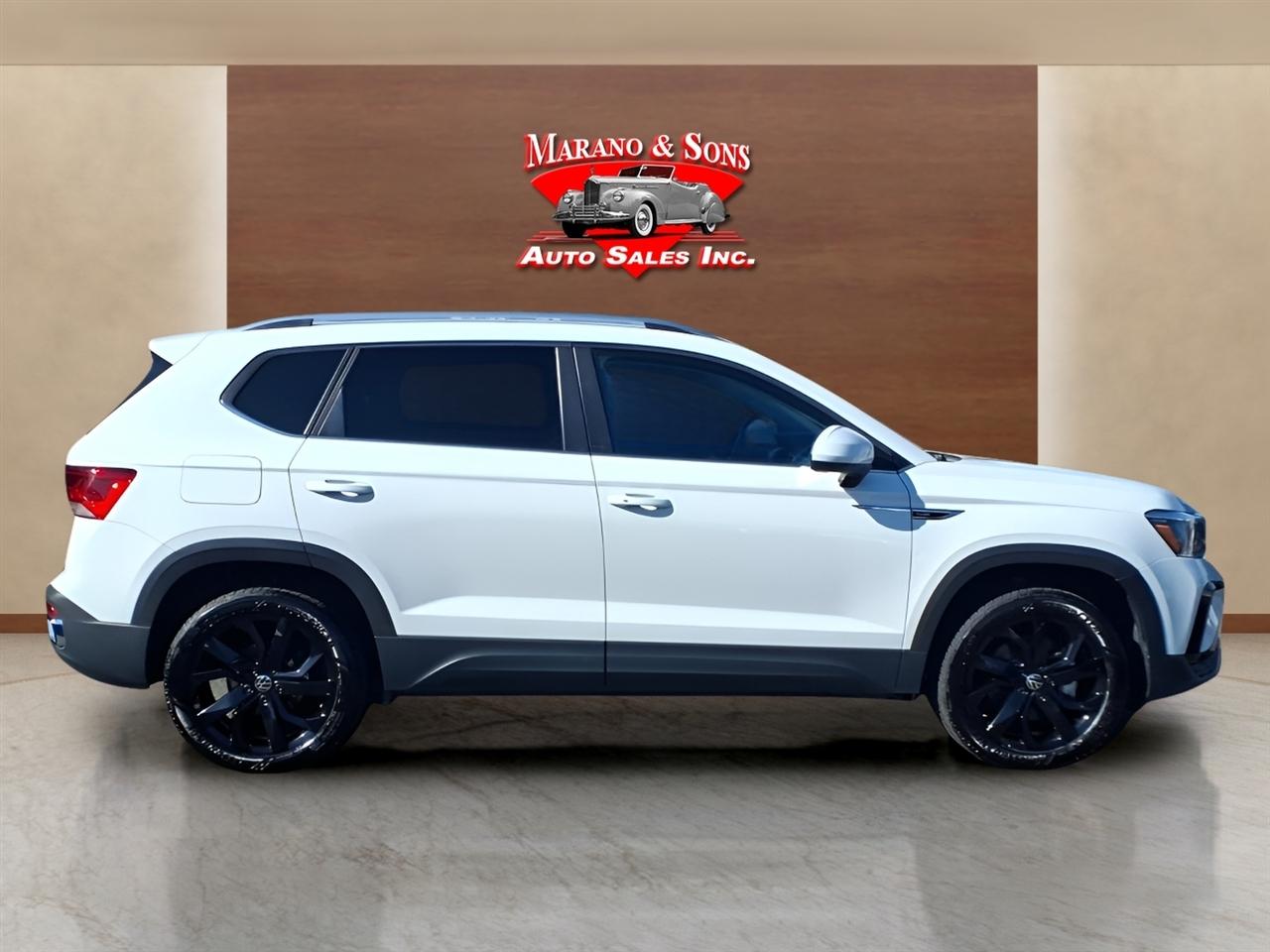 Volkswagen Taos SE FWD 2024