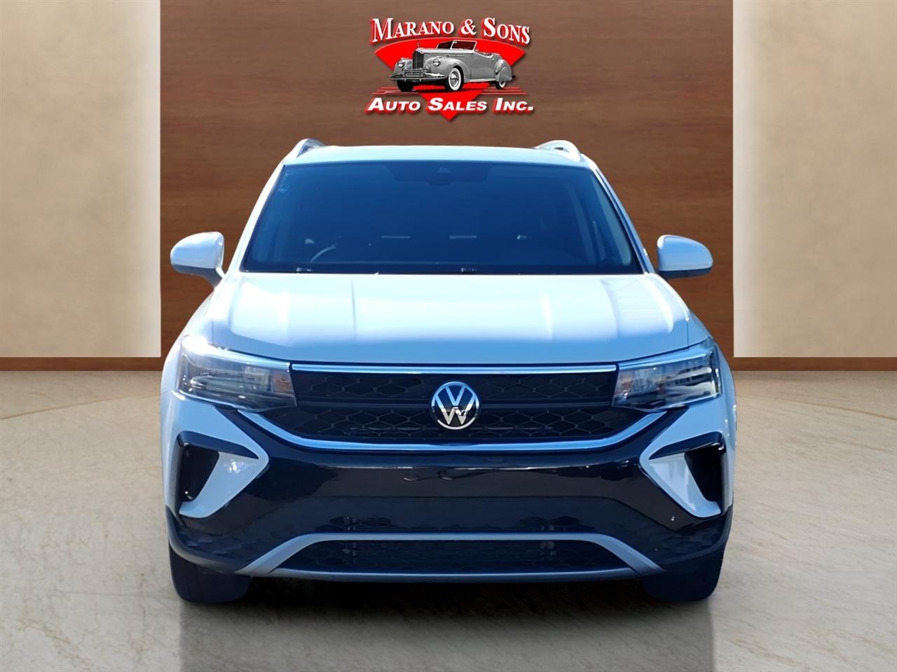 Volkswagen Taos SE FWD 2024