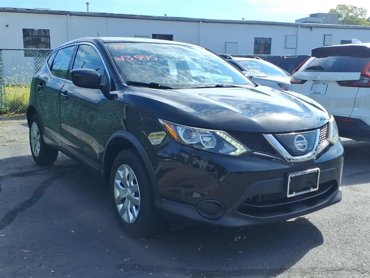 Nissan Rogue Sport FWD S 2019