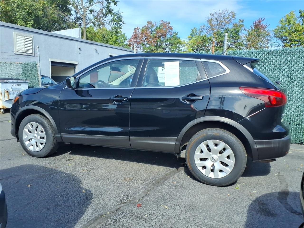 Nissan Rogue Sport FWD S 2019