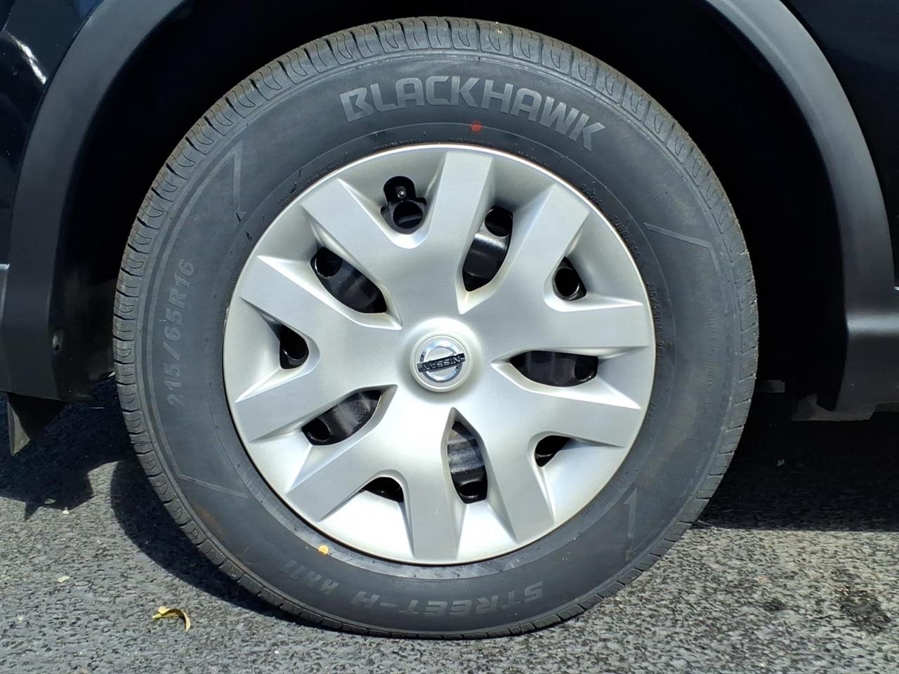 Nissan Rogue Sport FWD S 2019
