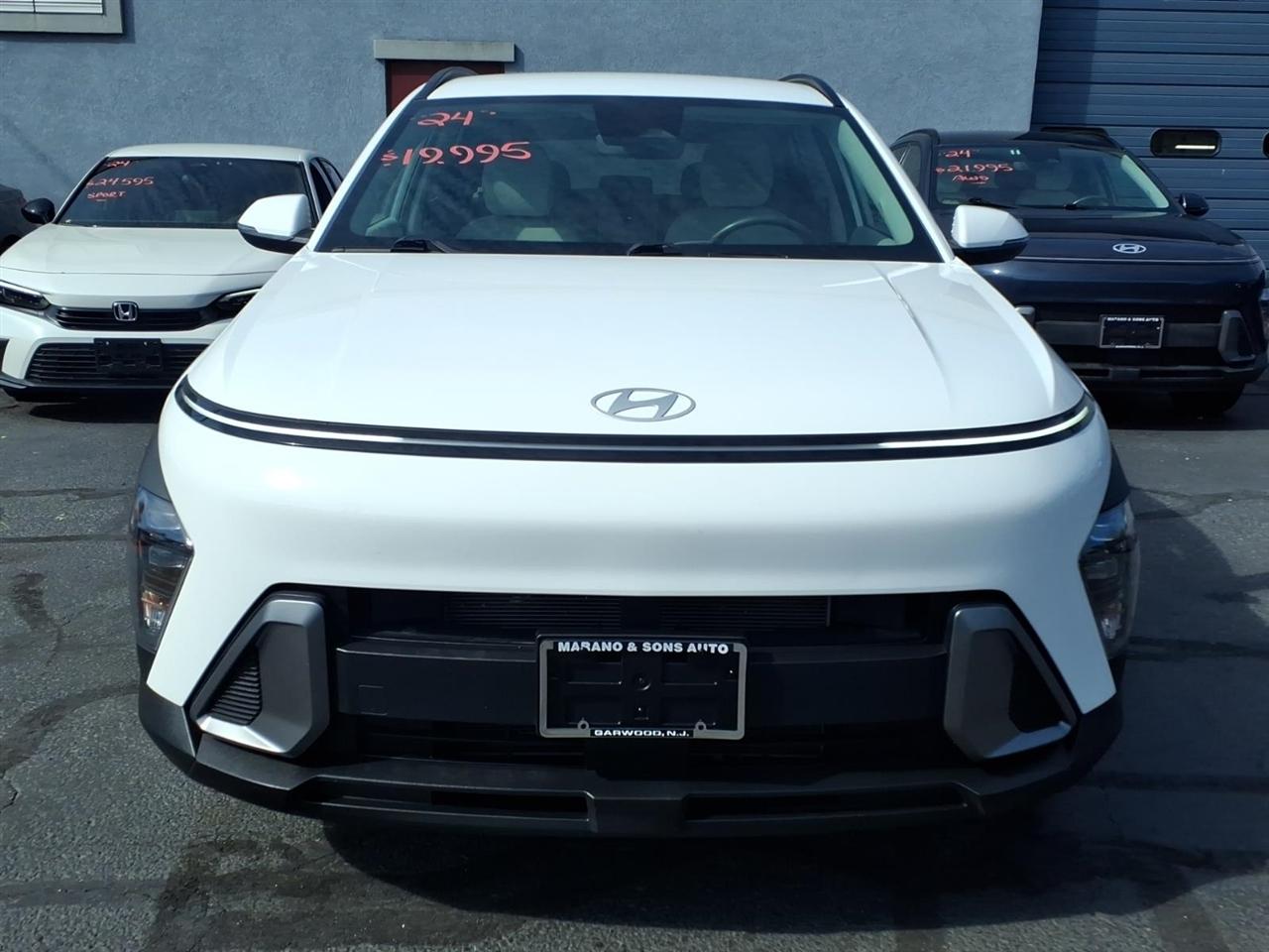 Hyundai Kona SEL FWD 2024