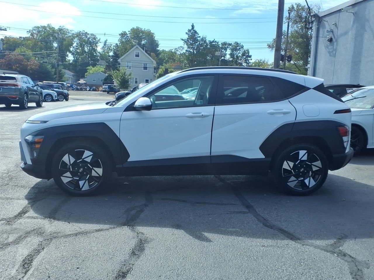Hyundai Kona SEL FWD 2024