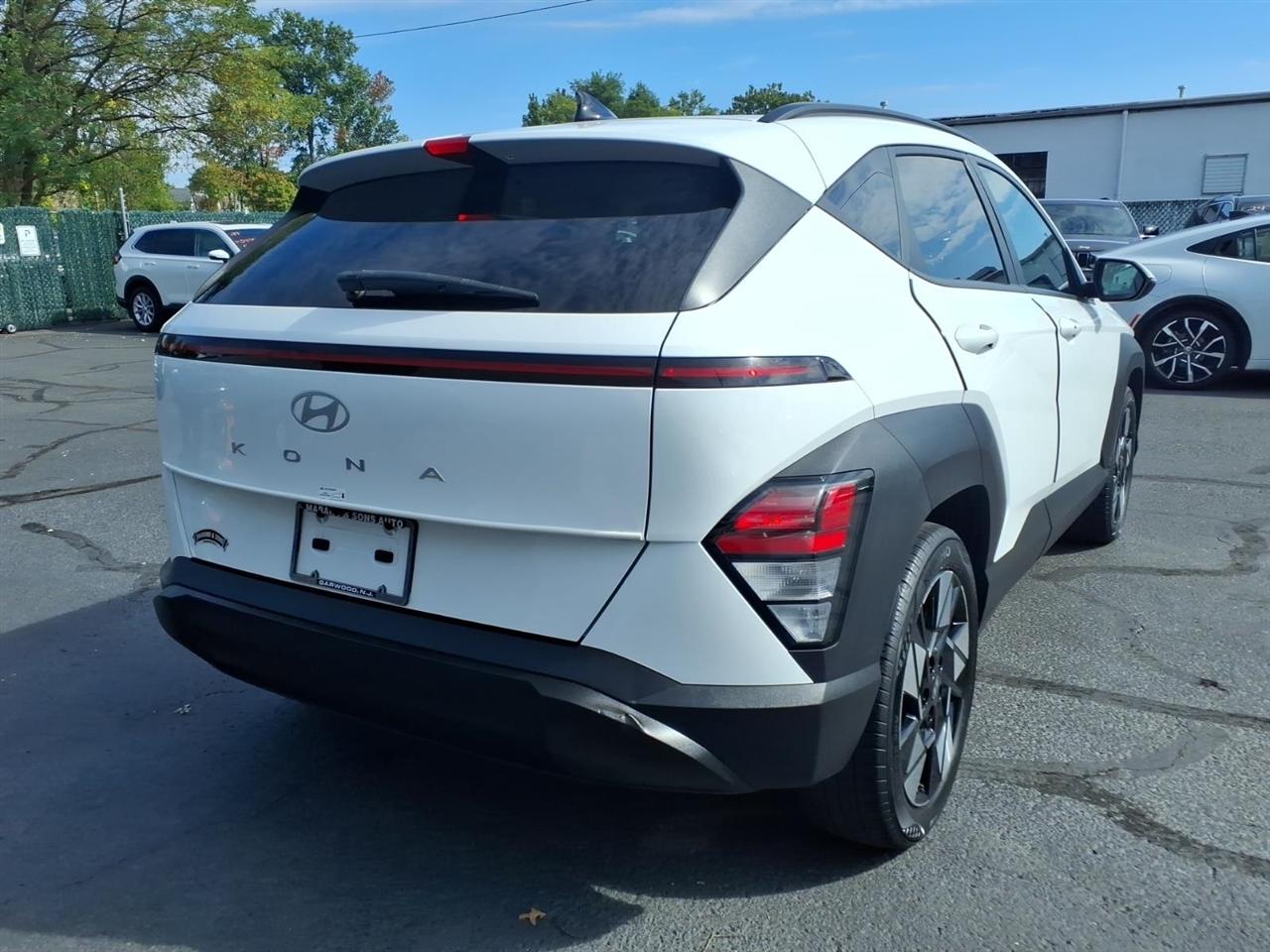 Hyundai Kona SEL FWD 2024