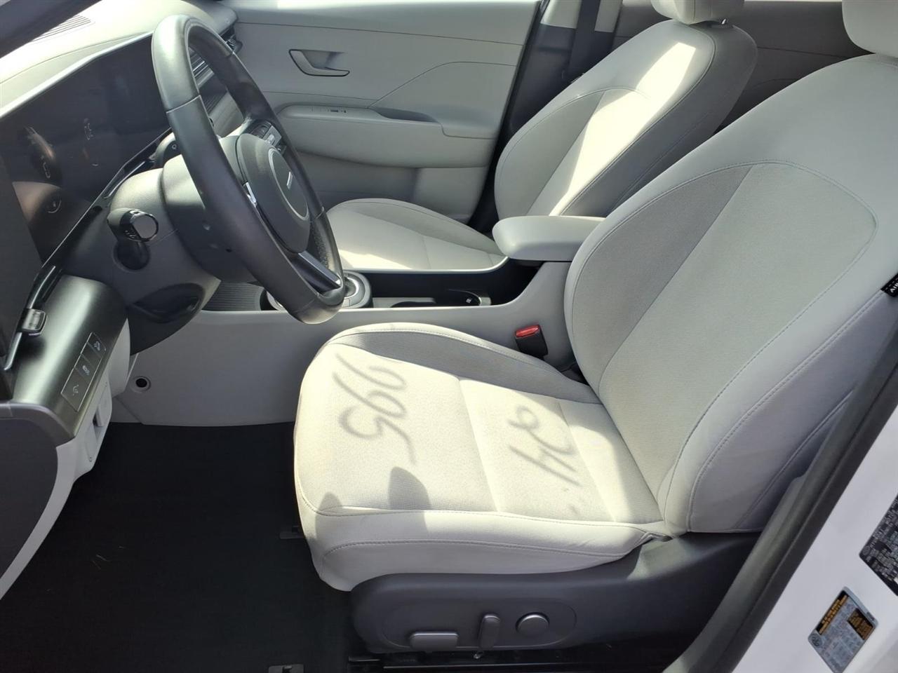 Hyundai Kona SEL FWD 2024