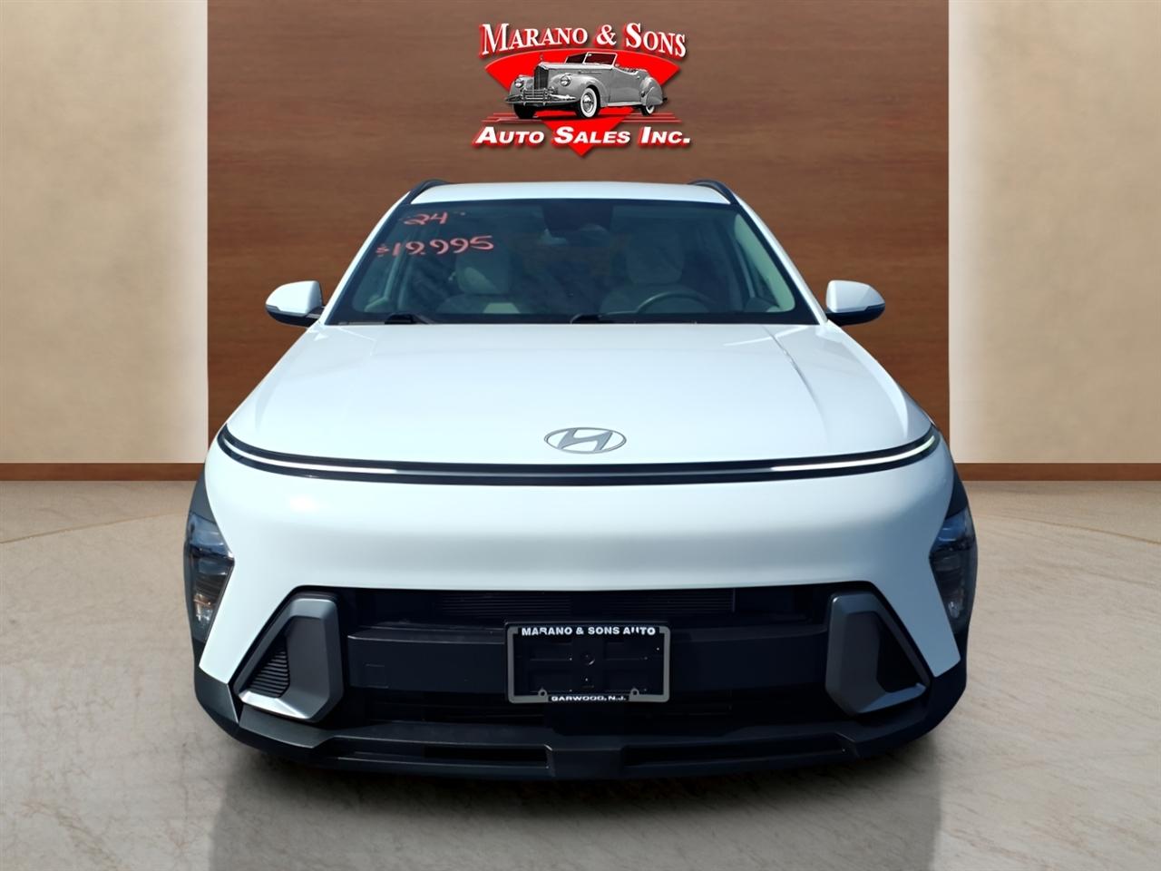 Hyundai Kona SEL FWD 2024