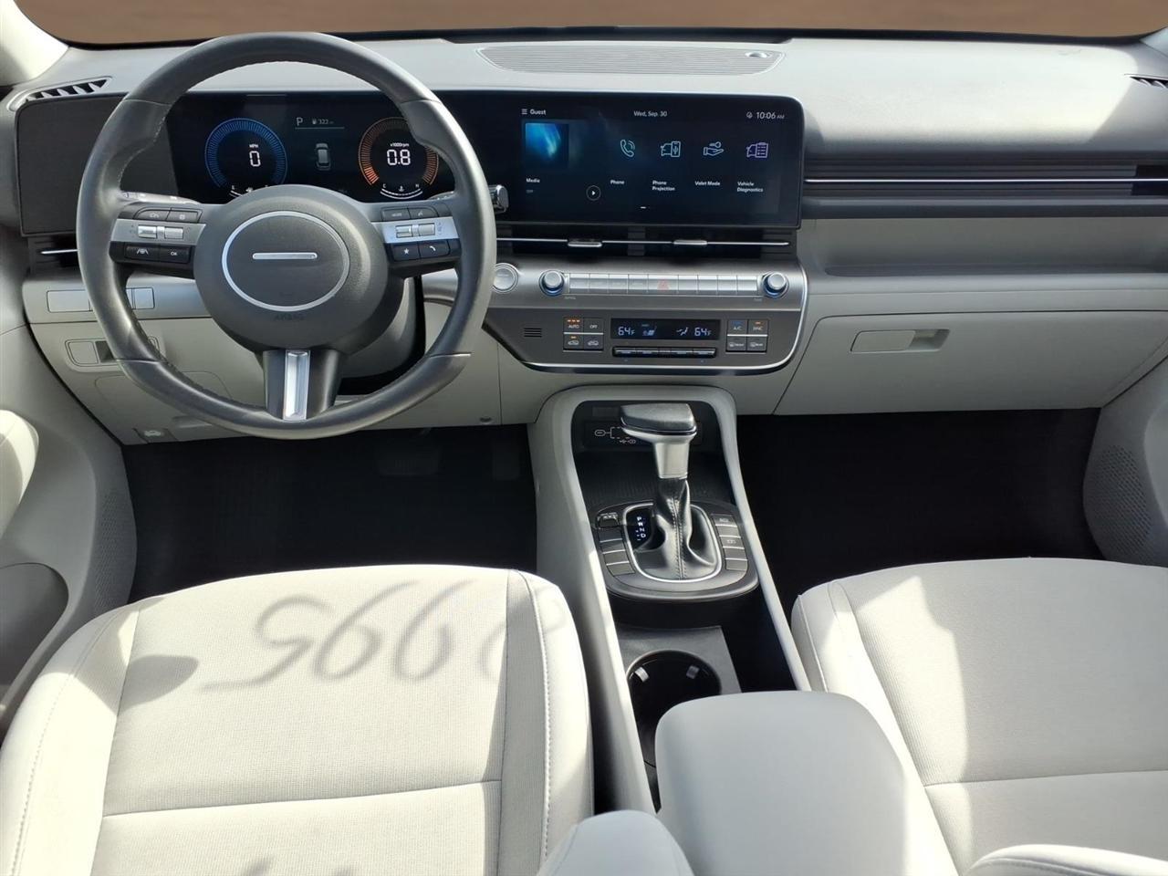 Hyundai Kona SEL FWD 2024
