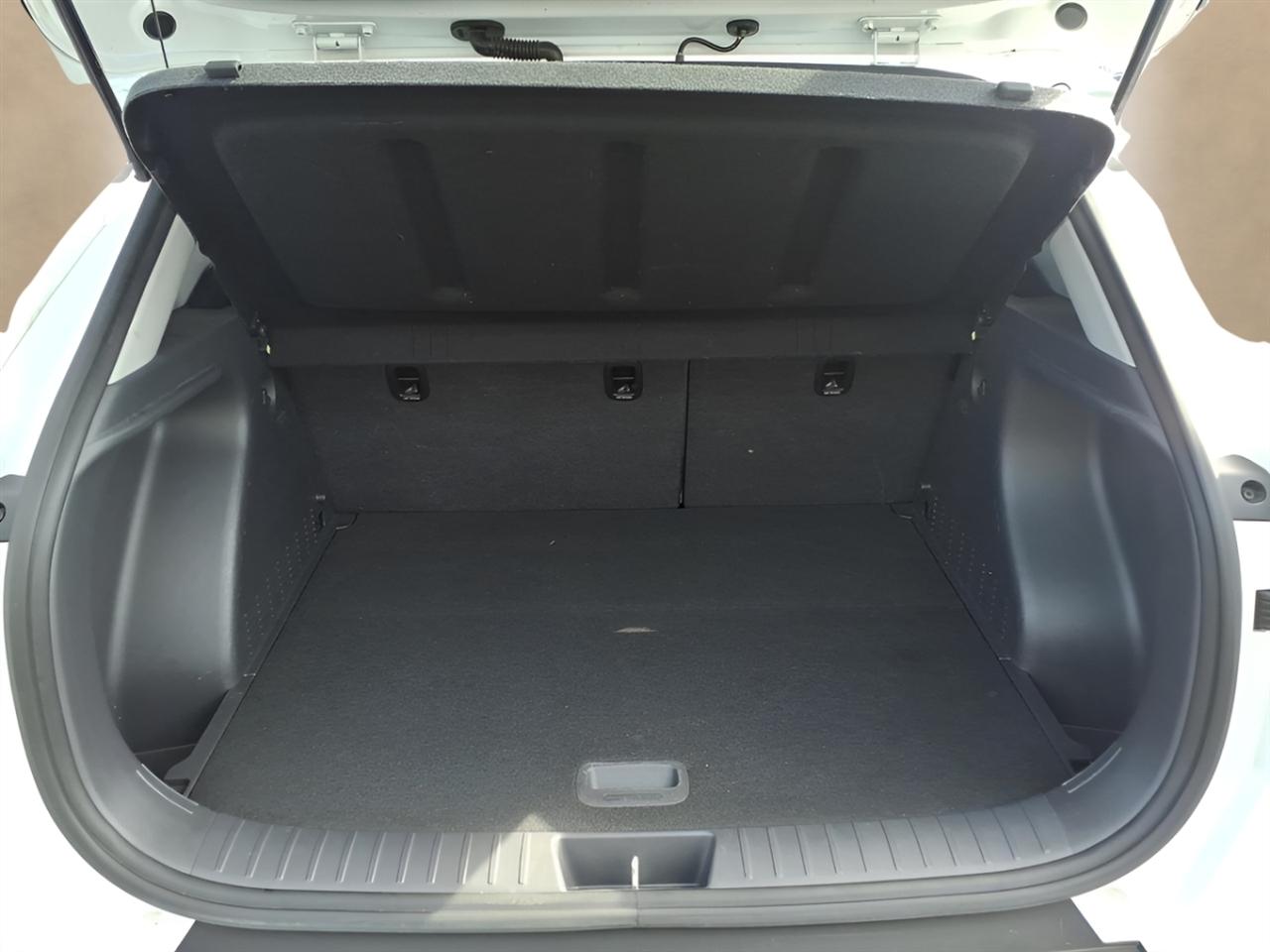 Hyundai Kona SEL FWD 2024