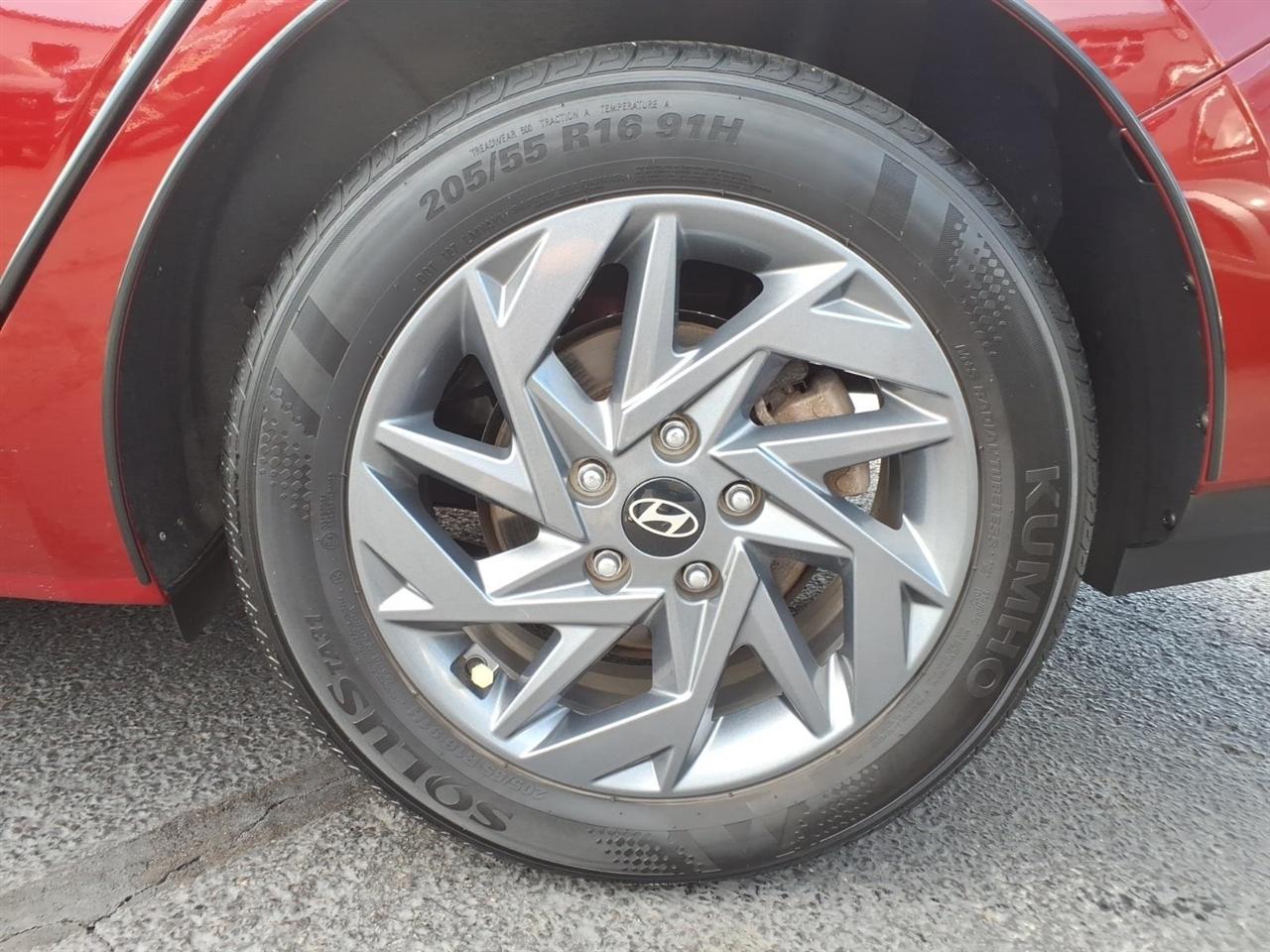 Hyundai Elantra SEL IVT 2024