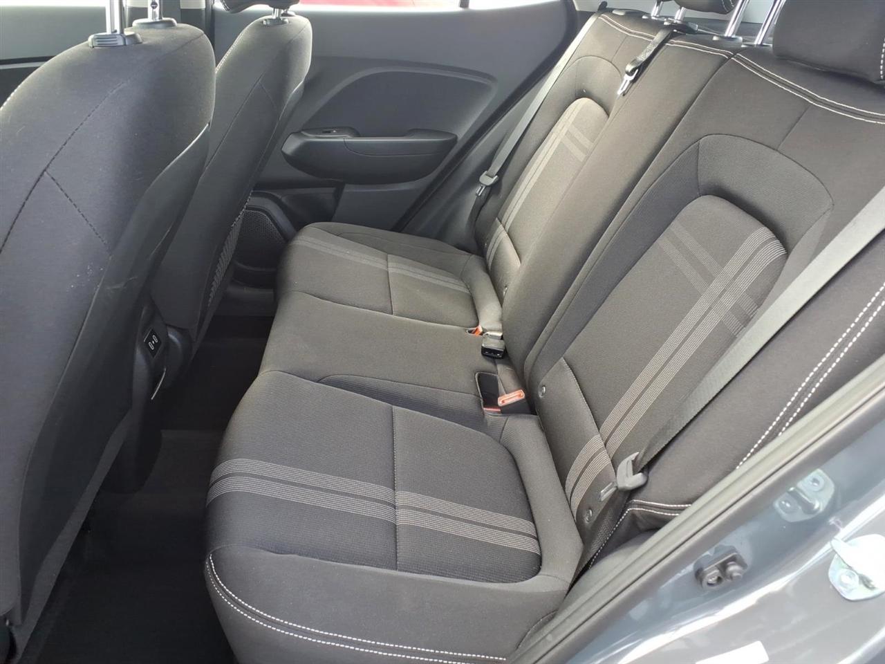 Hyundai Venue SEL FWD 2026
