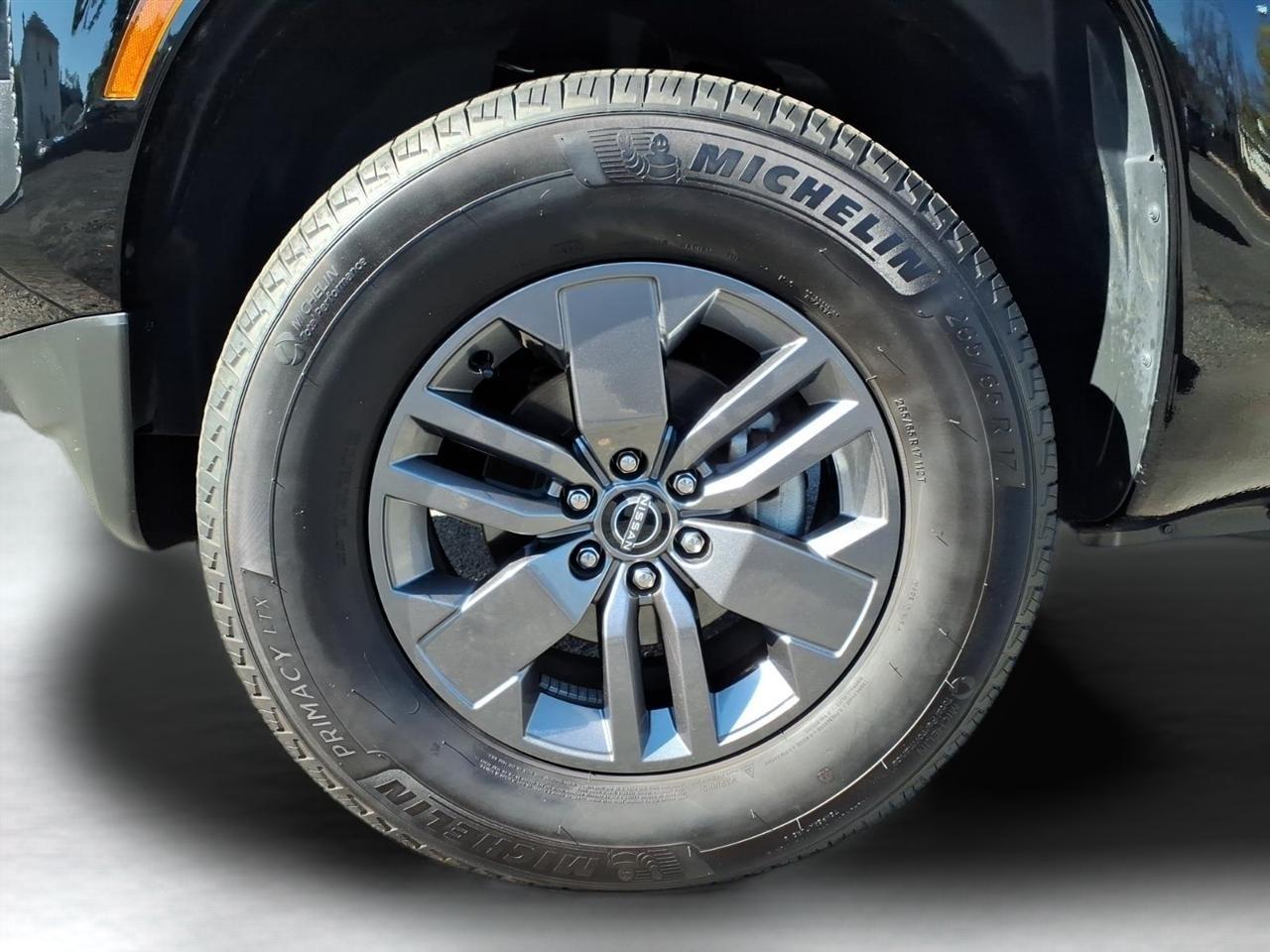 Nissan Frontier Crew Cab 4x4 SV 2026
