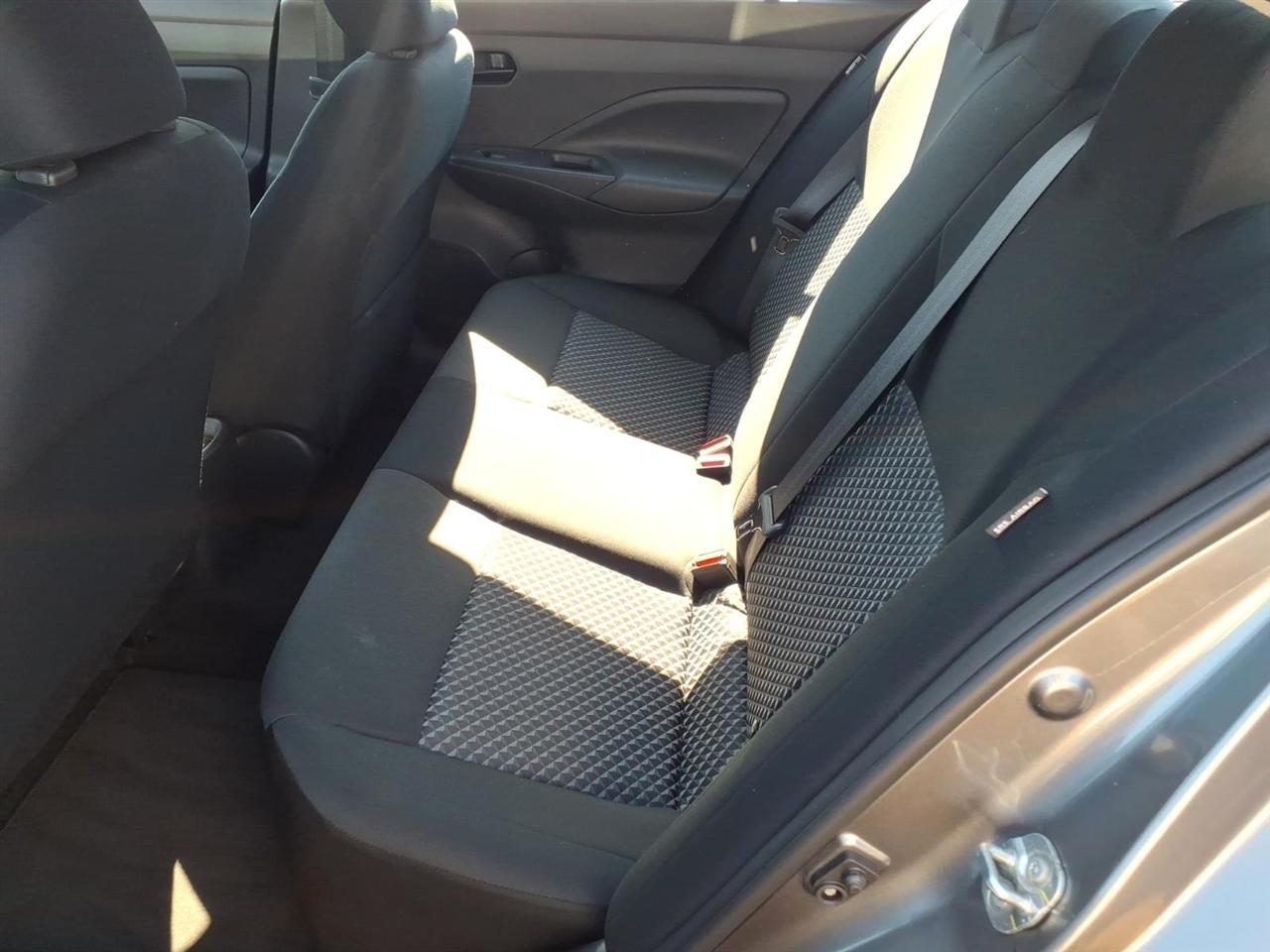 Nissan Versa S CVT 2024