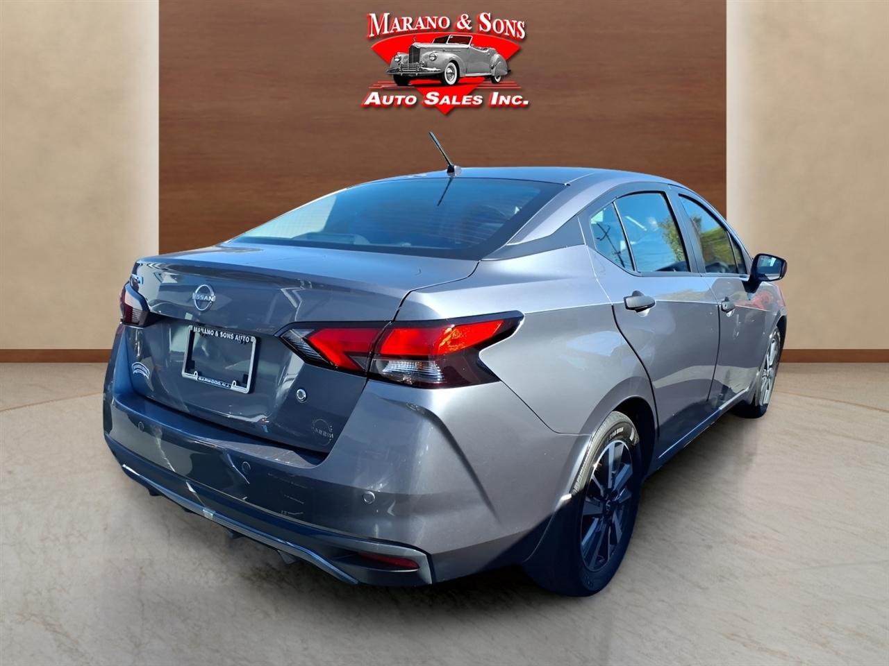 Nissan Versa S CVT 2024