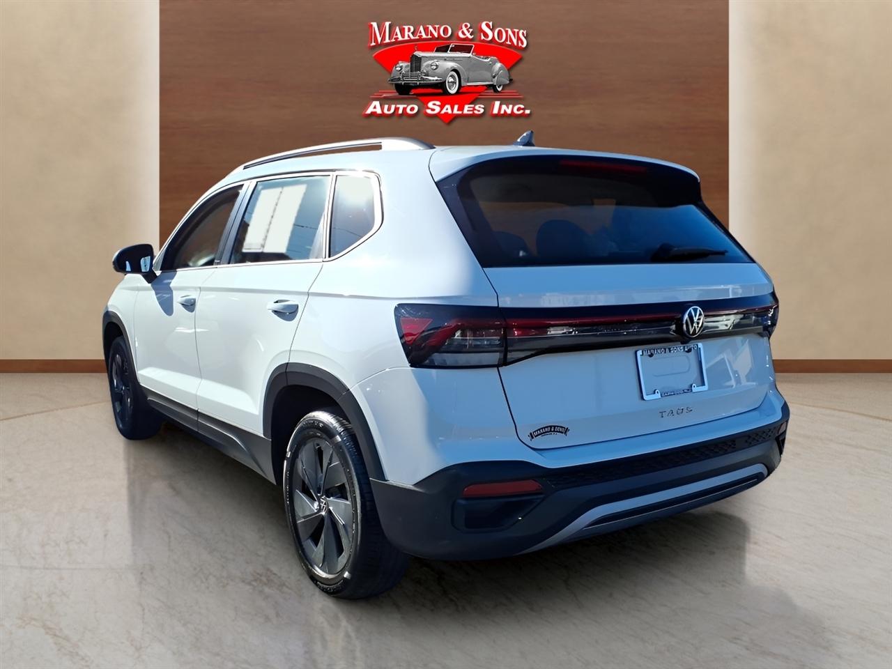 Volkswagen Taos S FWD 2025