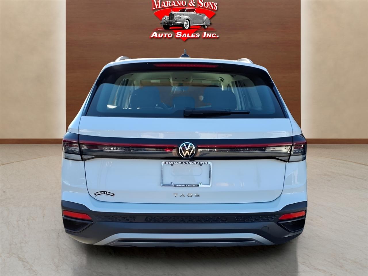 Volkswagen Taos S FWD 2025