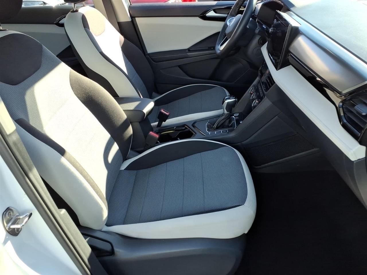 Volkswagen Taos S FWD 2025