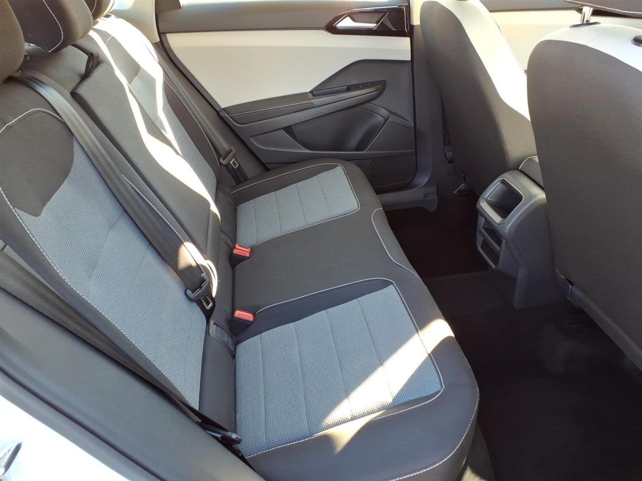 Volkswagen Taos S FWD 2025