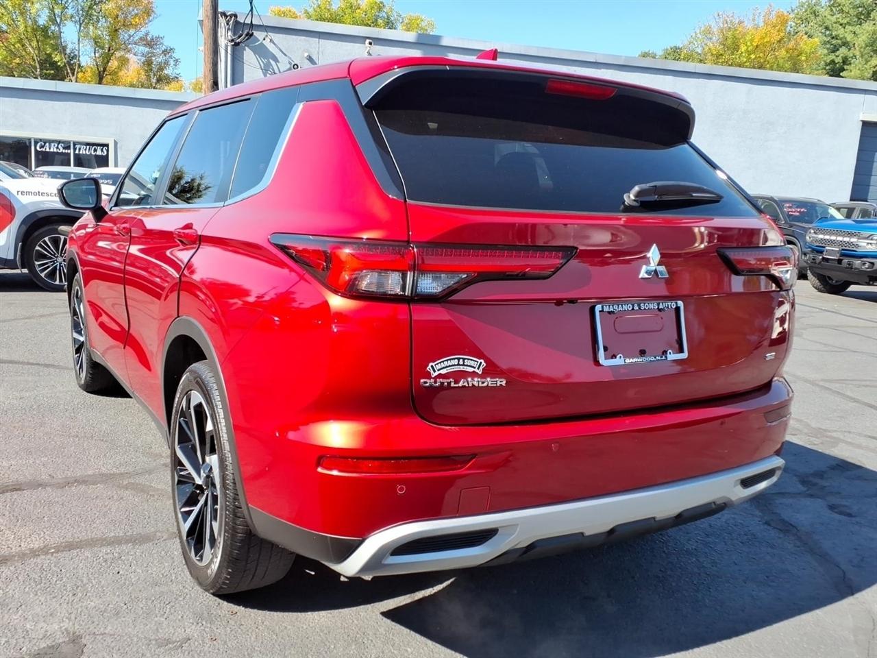 Mitsubishi Outlander SE S-AWC 2024