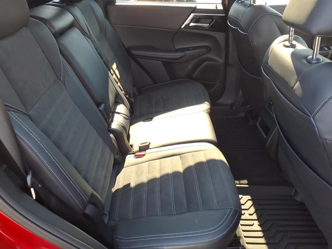 Mitsubishi Outlander SE S-AWC 2024