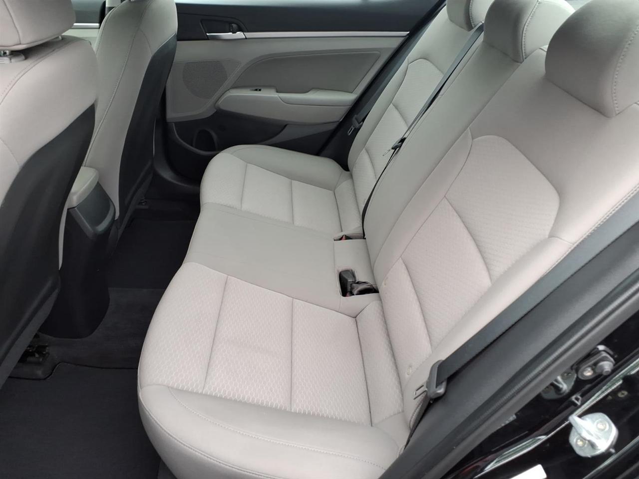 Hyundai Elantra SEL IVT 2020