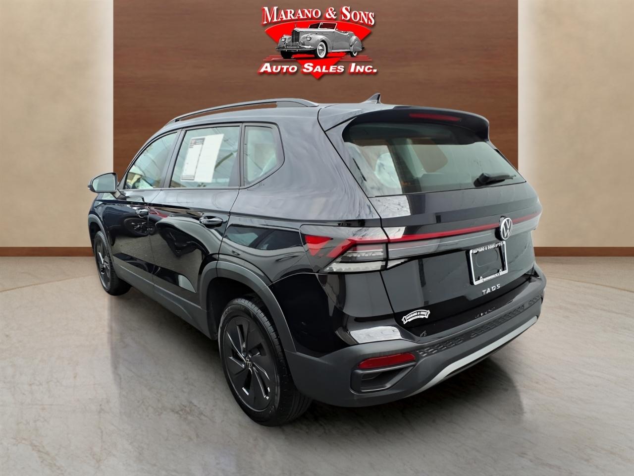 Volkswagen Taos S FWD 2025