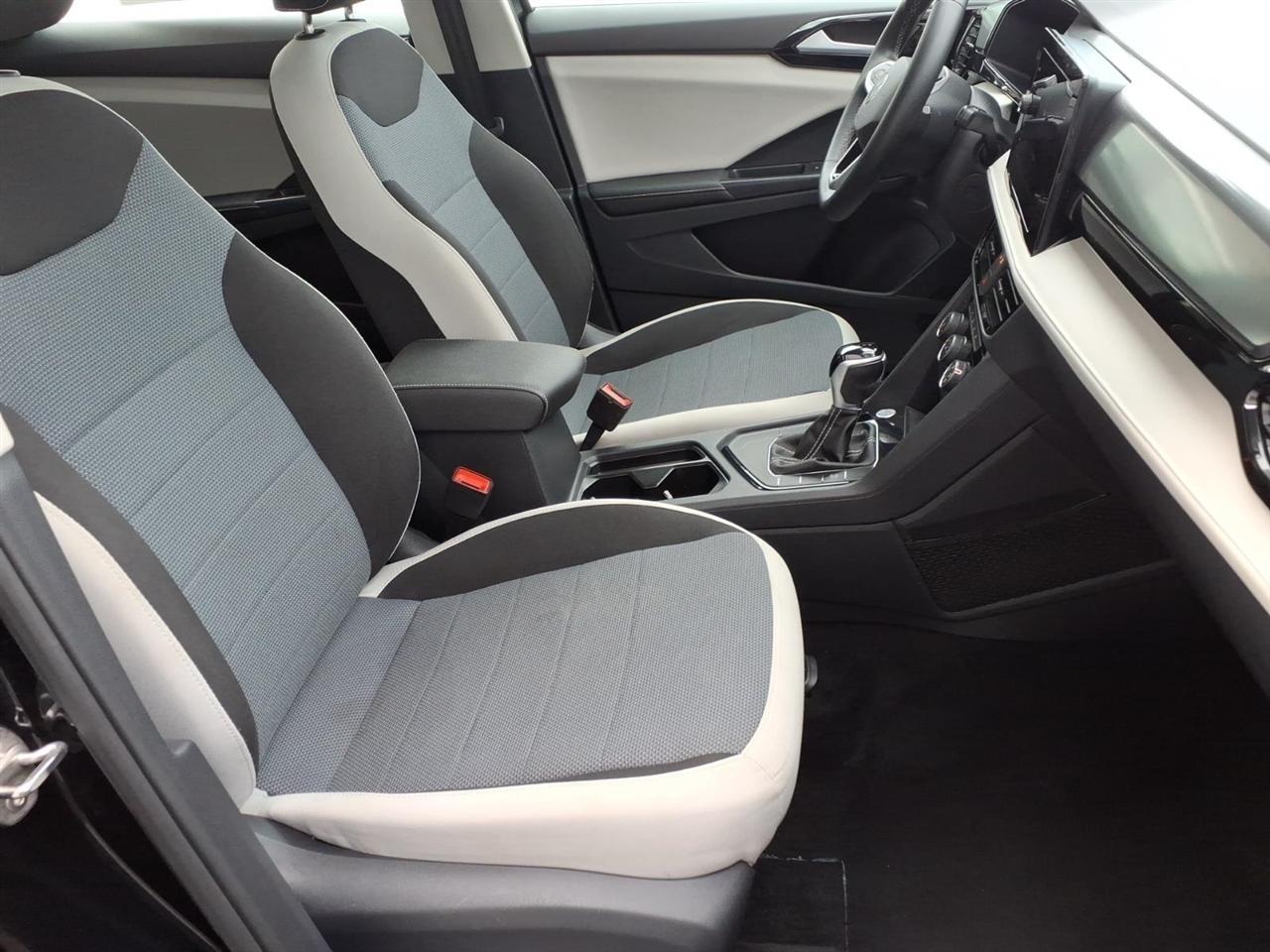 Volkswagen Taos S FWD 2025
