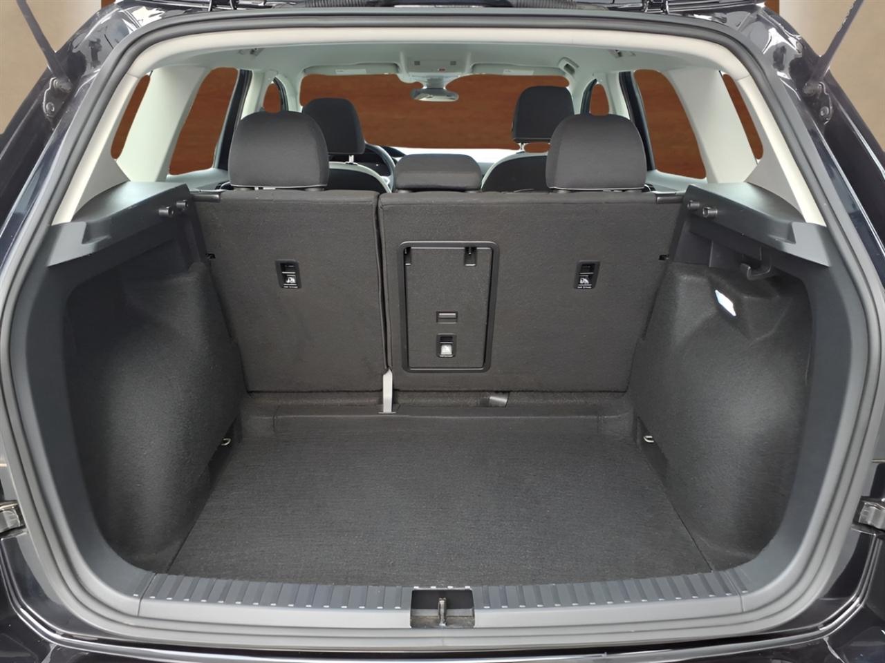 Volkswagen Taos S FWD 2025