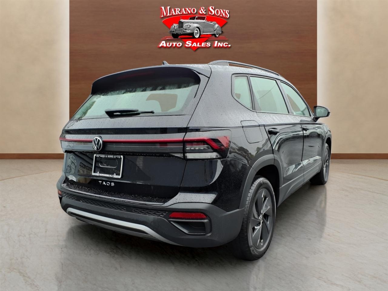 Volkswagen Taos S FWD 2025