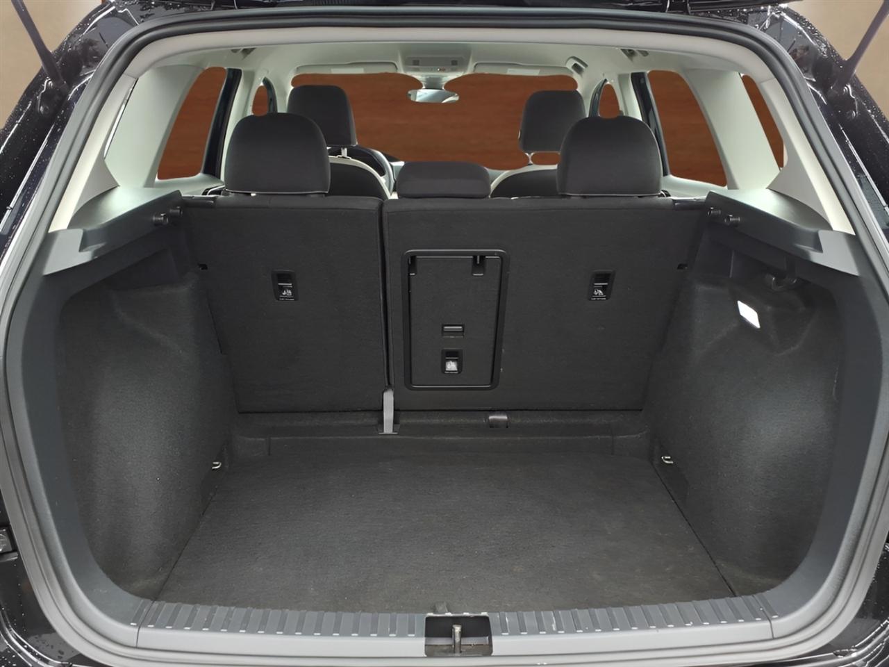 Volkswagen Taos S FWD 2025