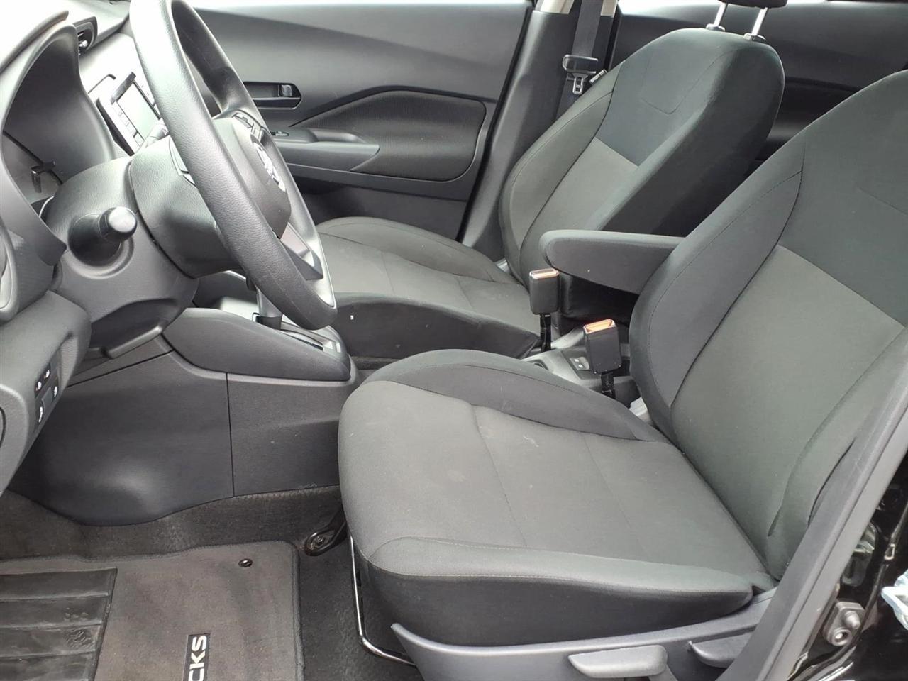 Nissan Kicks Play S FWD 2025