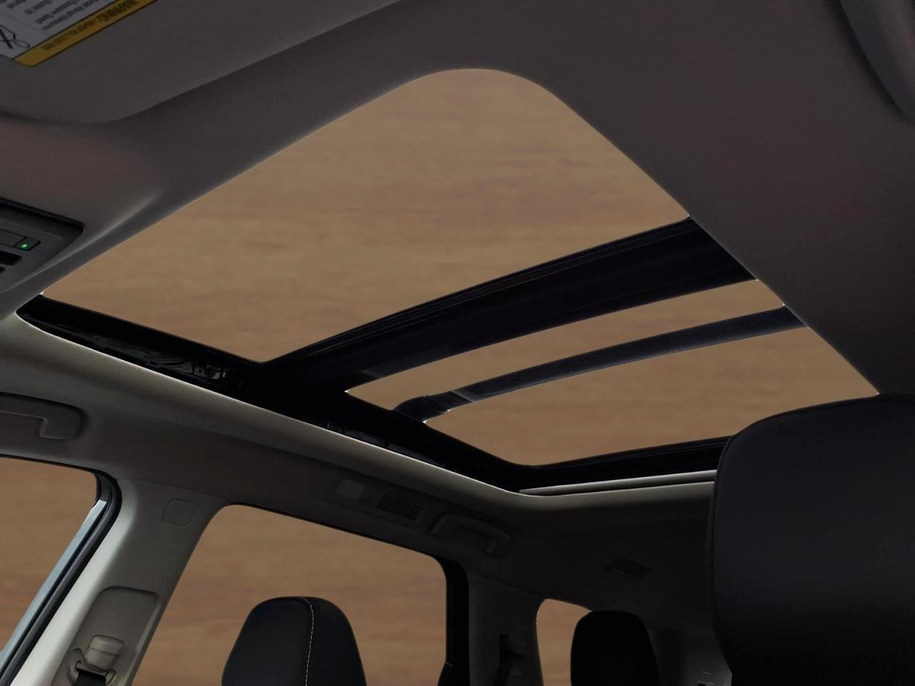 Nissan Pathfinder SV 2WD 2024