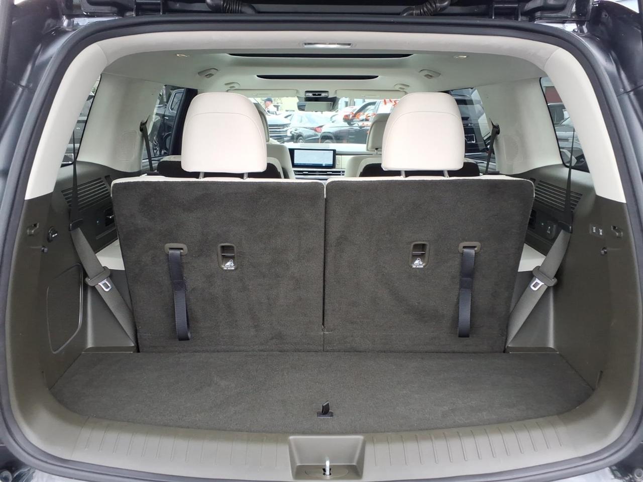 Hyundai Santa Fe Calligraphy AWD 2024