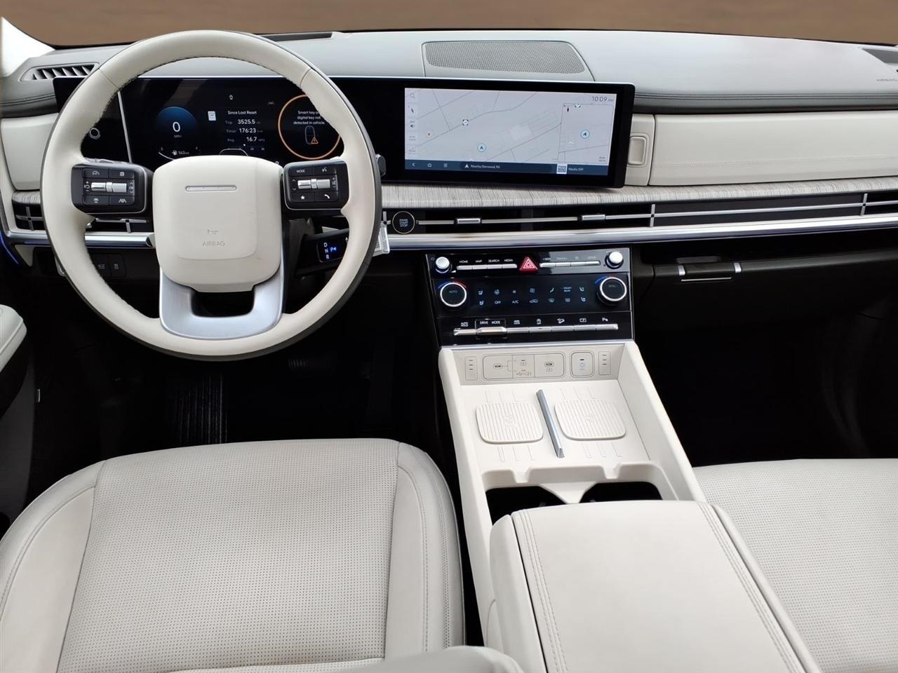 Hyundai Santa Fe Calligraphy AWD 2024