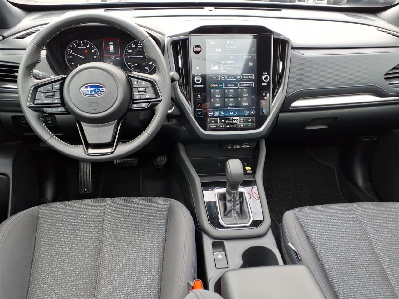 Subaru Forester Premium AWD 2025