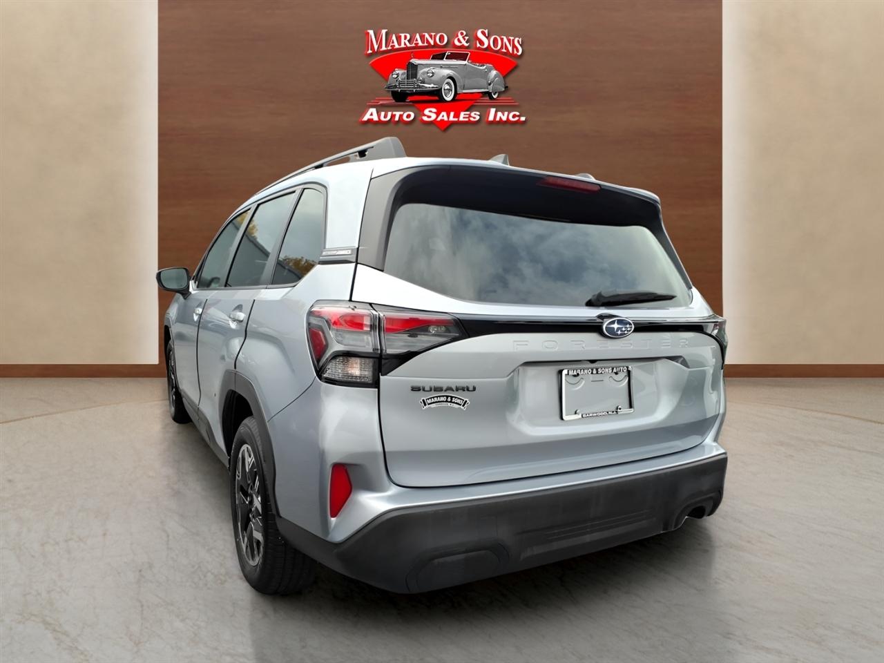 Subaru Forester Premium AWD 2025