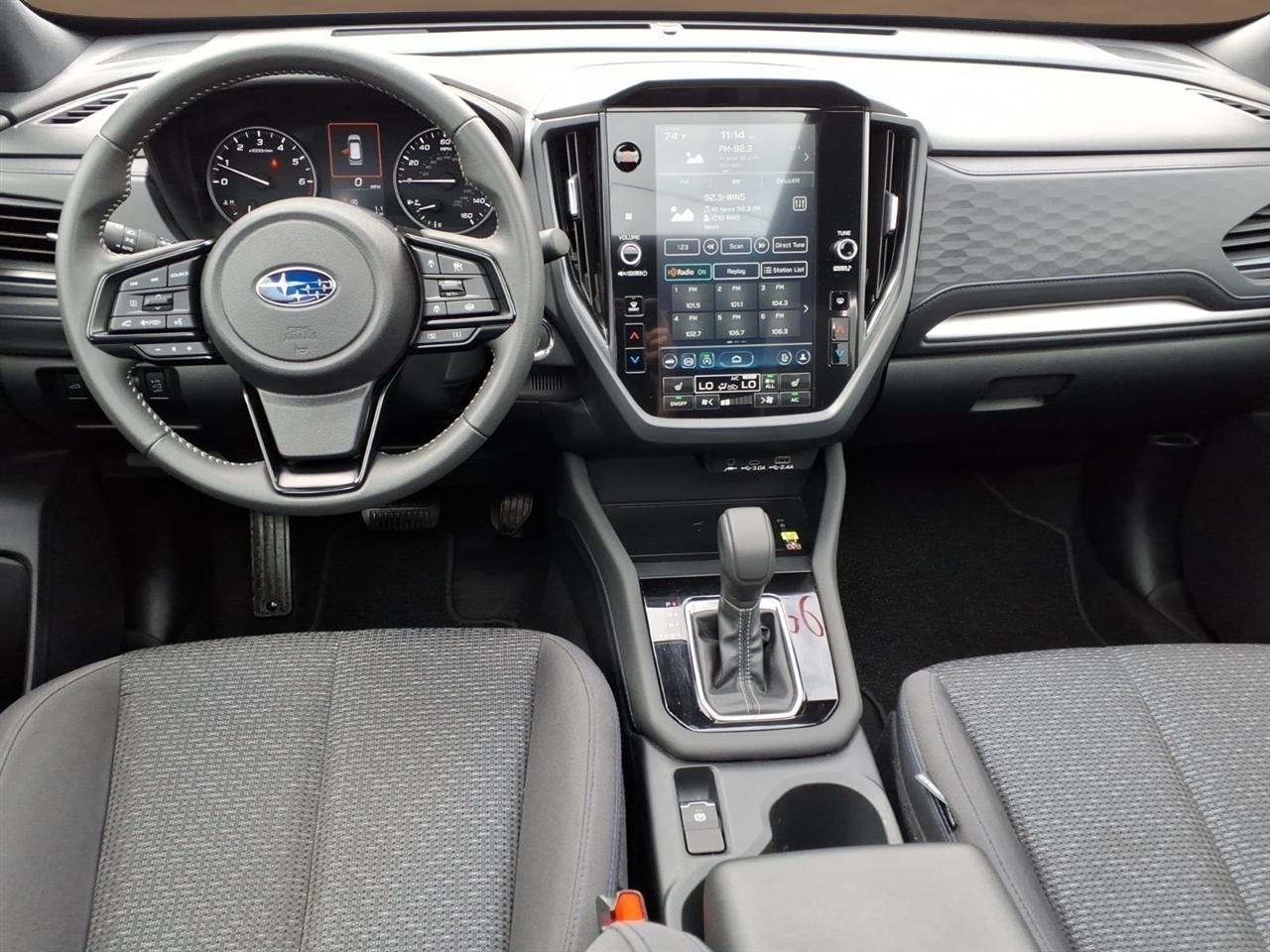 Subaru Forester Premium AWD 2025