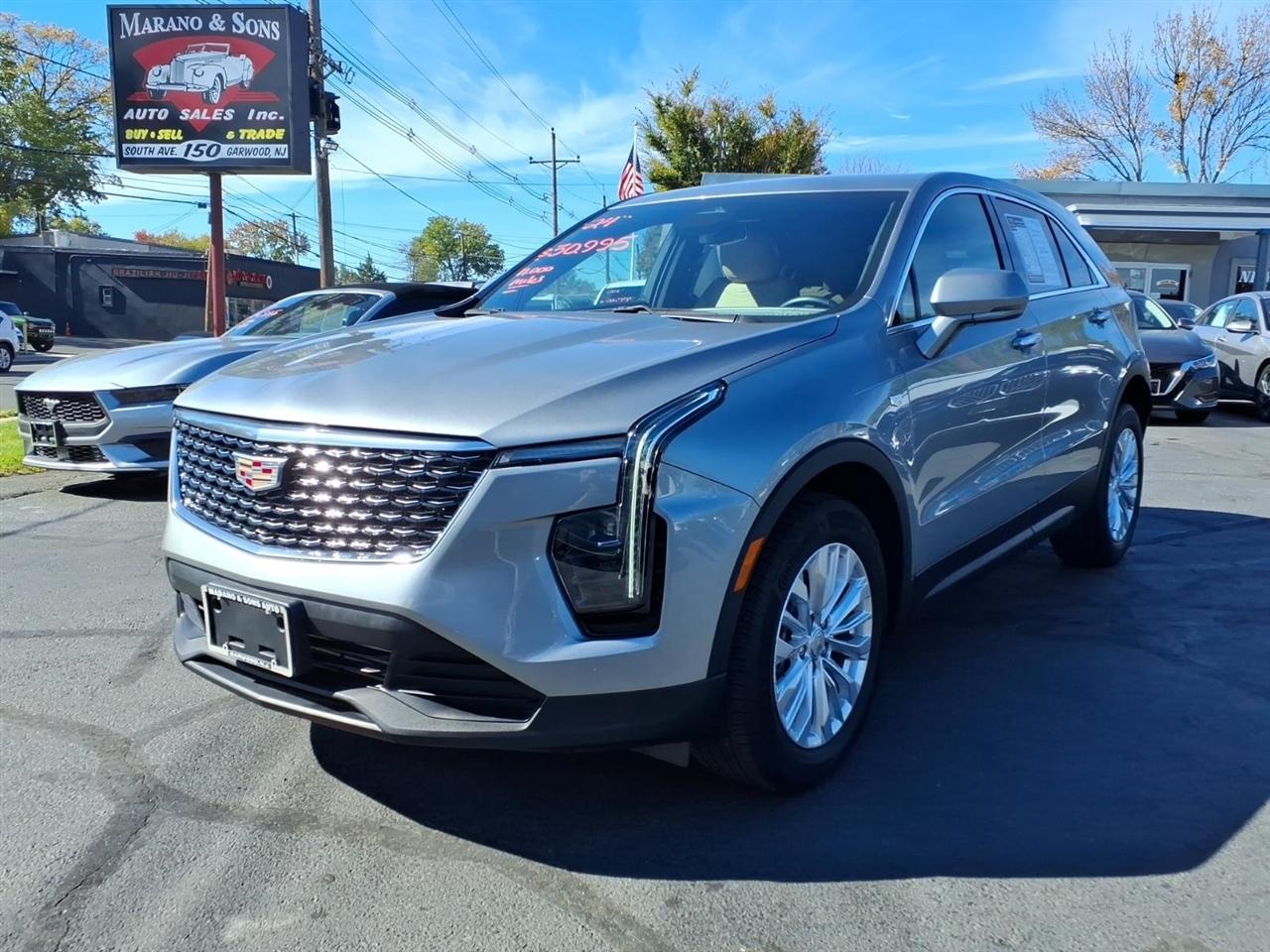 2024 Cadillac XT4 FWD 4dr Luxury
