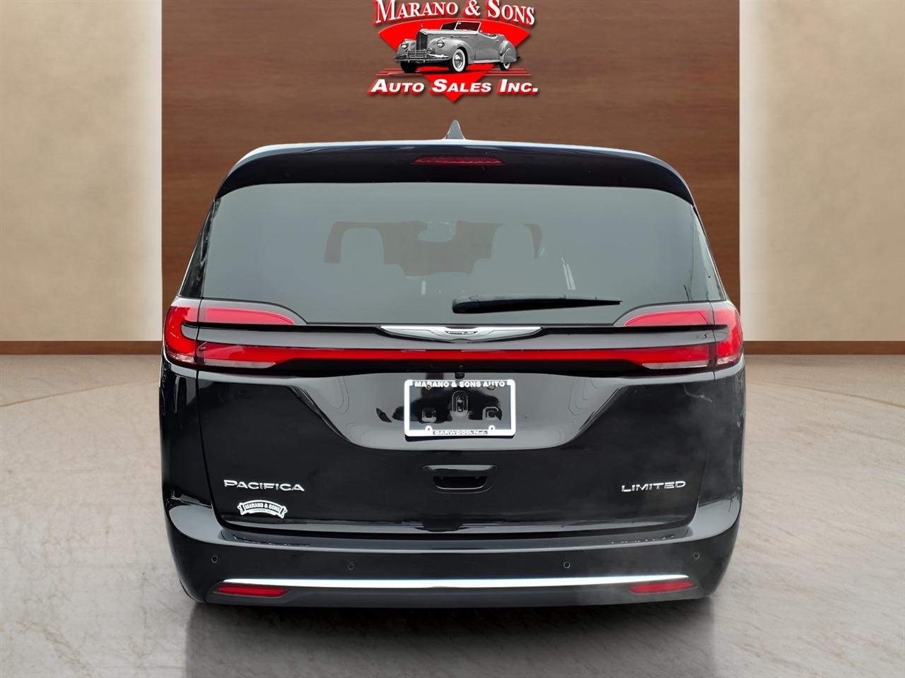 Chrysler Pacifica Limited FWD 2026