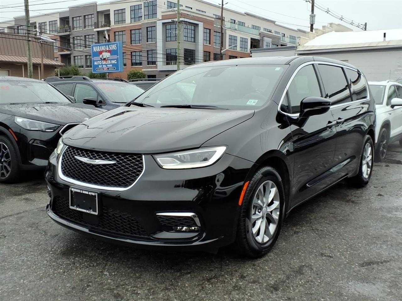 2026 Chrysler Pacifica Limited FWD