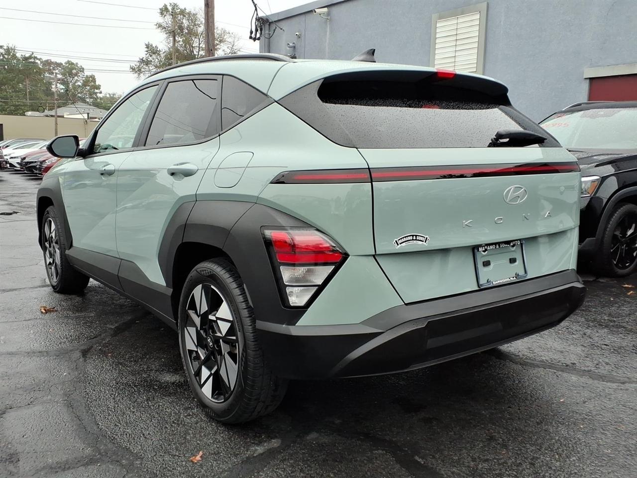 Hyundai Kona SEL FWD 2025